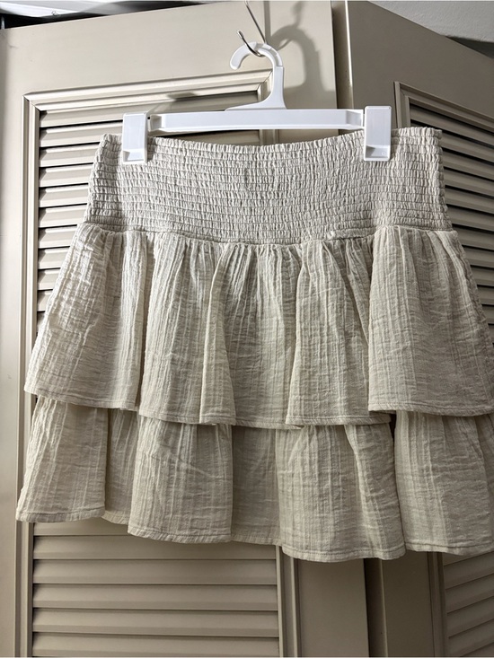 Universal Thread Dresses & Skirts - Universal Thread Cream Tiered Ruffle Mini Skirt
